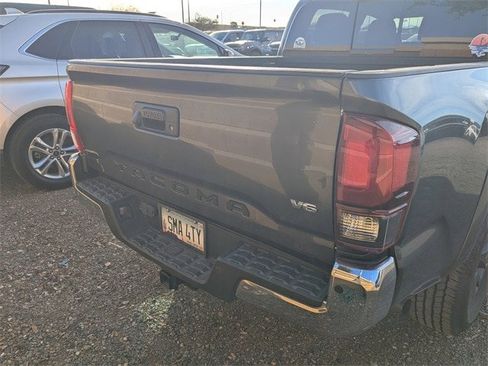 Used 2023 Toyota Tacoma 2WD Double Cab image 6