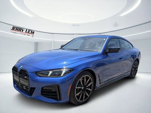 Used 2025 BMW M440i RWD image 7