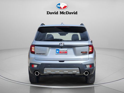 Certified 2023 Honda Passport TrailSport image 5