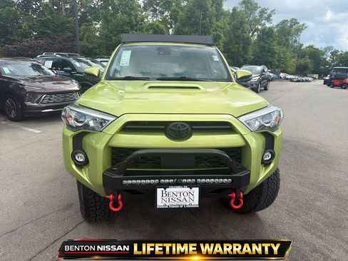 Used 2023 Toyota 4Runner TRD Off-Road Premium w/ Off Road Premium Plus Package AWD/4WD image 9
