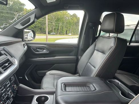 Used 2024 Chevrolet Tahoe Premier image 17