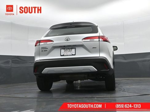 Used 2024 Toyota Corolla Cross L AWD/4WD image 34