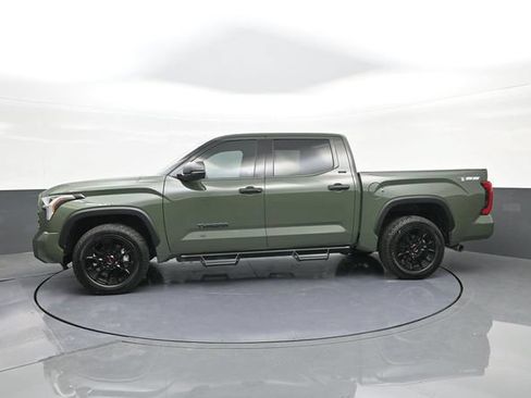 Used 2022 Toyota Tundra SR5 RWD image 8