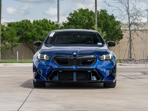 New 2026 BMW M5 AWD/4WD image 2