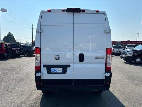 Used 2023 RAM ProMaster 3500 FWD image 4
