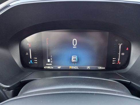 Used 2024 Ford Escape ST-Line w/ Cold Weather Package image 18