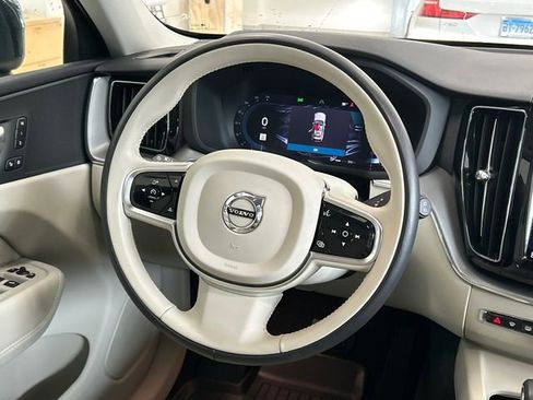 Certified 2023 Volvo XC60 B5 Core w/ Climate Package image 24