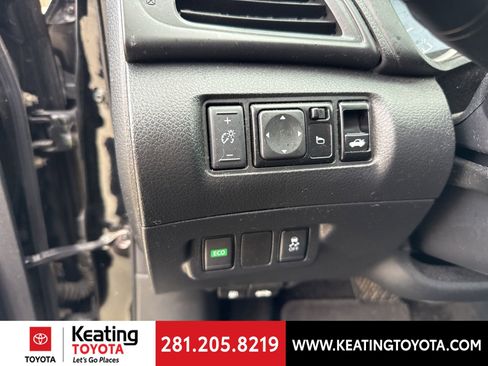 Used 2019 Nissan Sentra S image 11