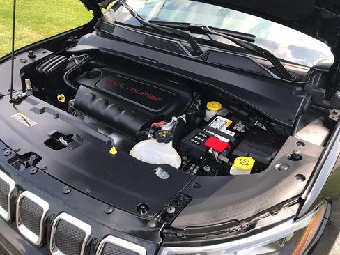 Used 2022 Jeep Compass Limited AWD/4WD image 55