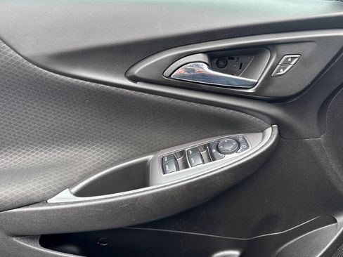 Used 2023 Chevrolet Malibu LT FWD image 17