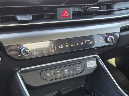 New 2026 Kia Carnival SX Prestige image 14