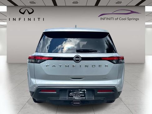 Used 2022 Nissan Pathfinder S AWD/4WD image 6