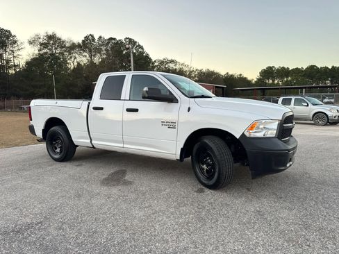 Used 2019 RAM 1500 Tradesman image 10