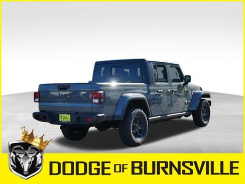 Used 2023 Jeep Gladiator Sport AWD/4WD image 9