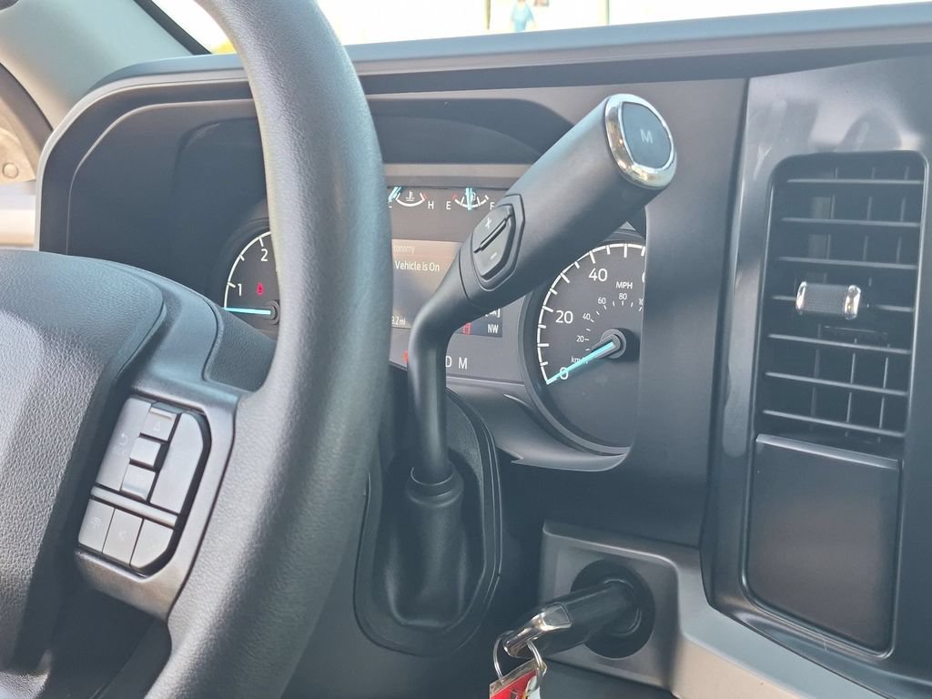 Used 2023 Ford F350 XL AWD/4WD image 14