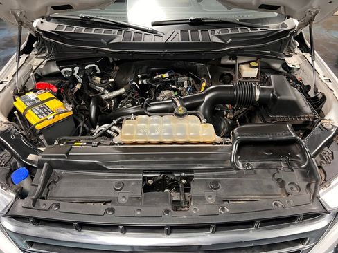 Used 2022 Ford F150 Lariat w/ Equipment Group 501A Mid image 21