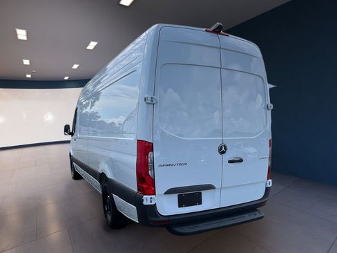 New 2025 Mercedes-Benz Sprinter 2500 image 2
