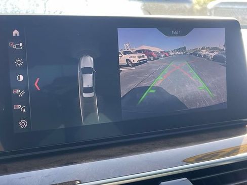Used 2019 BMW 530i xDrive w/ Convenience Package AWD/4WD image 26