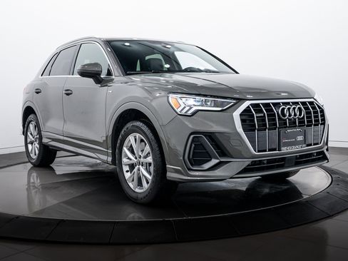 Certified 2023 Audi Q3 2.0T Premium Plus w/ Premium Plus Package image 2