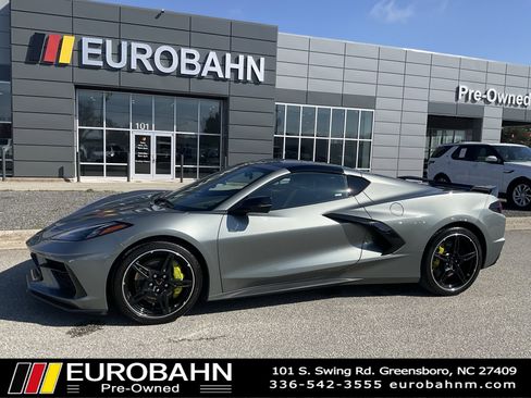 Used 2023 Chevrolet Corvette Stingray Coupe w/ Z51 Performance Package image 23