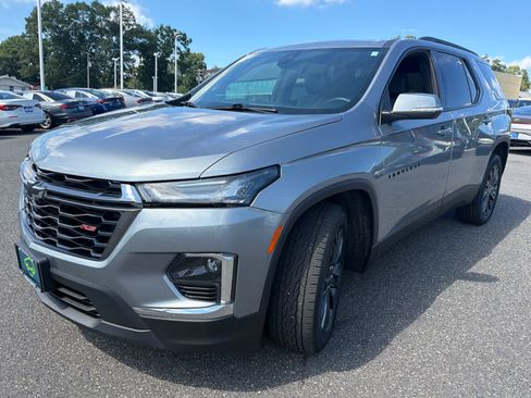 Certified 2023 Chevrolet Traverse RS w/ LPO, Floor Liner Package AWD/4WD image 4