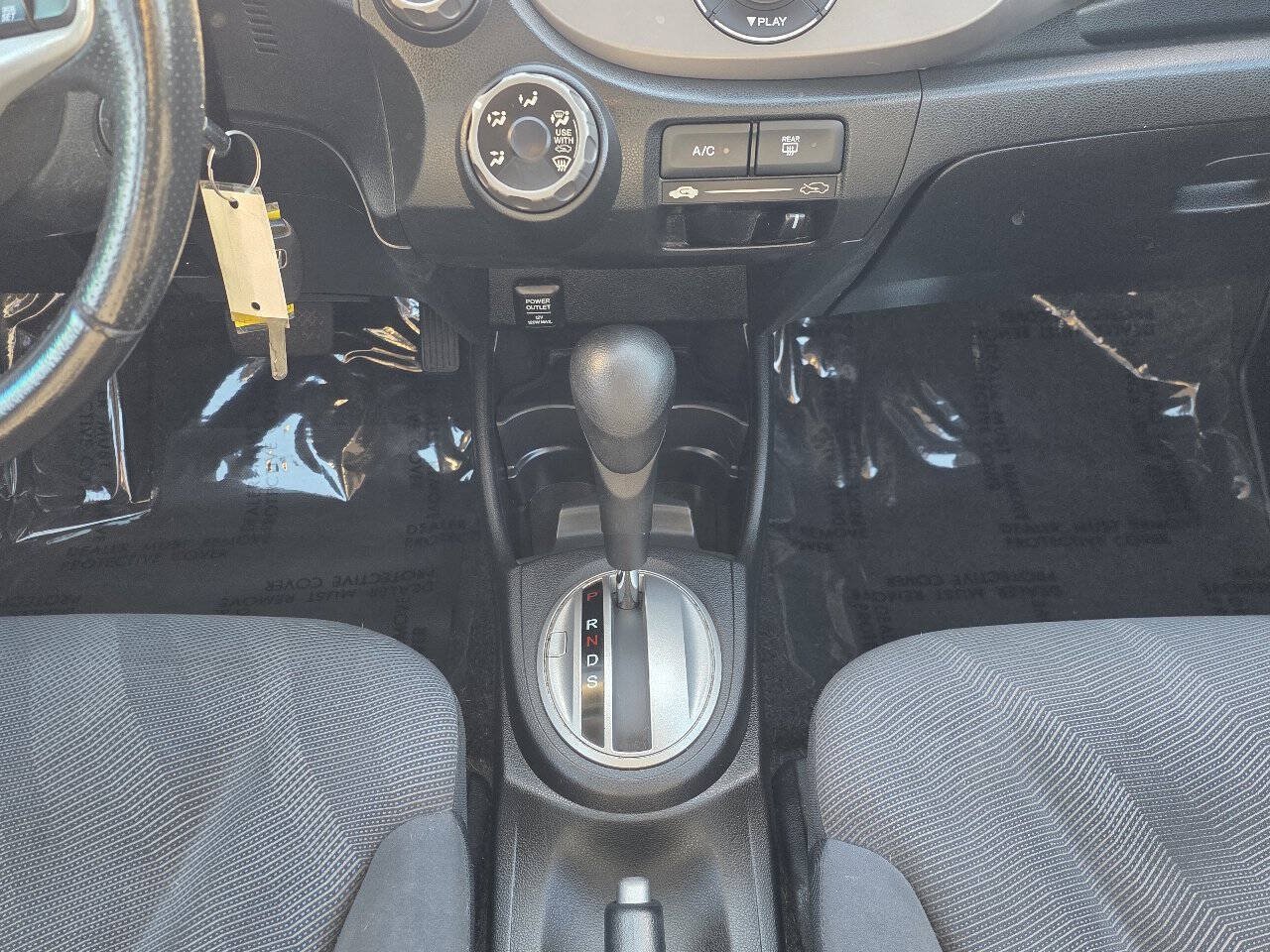 Used 2009 Honda Fit Sport image 15