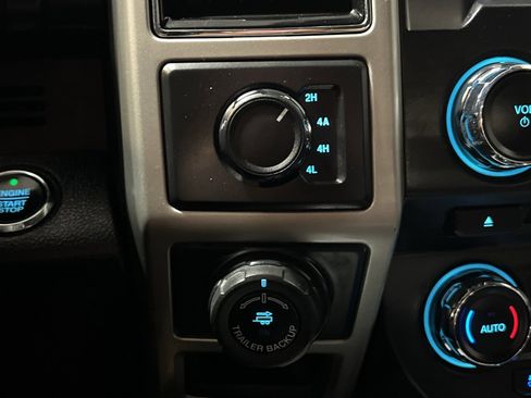 Used 2018 Ford F150 Lariat image 21