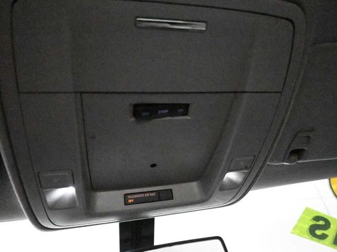 Used 2015 GMC Sierra 1500 2WD Regular Cab image 19