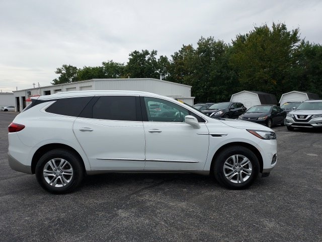 Used 2020 Buick Enclave Essence FWD image 3