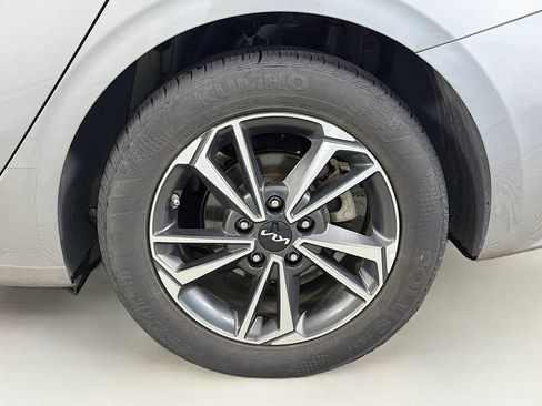 Used 2024 Kia Forte LXS image 25