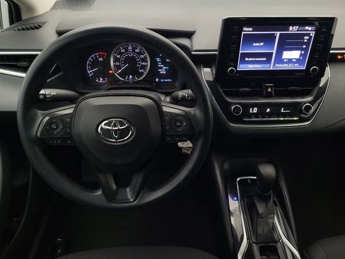 Used 2022 Toyota Corolla LE FWD image 22