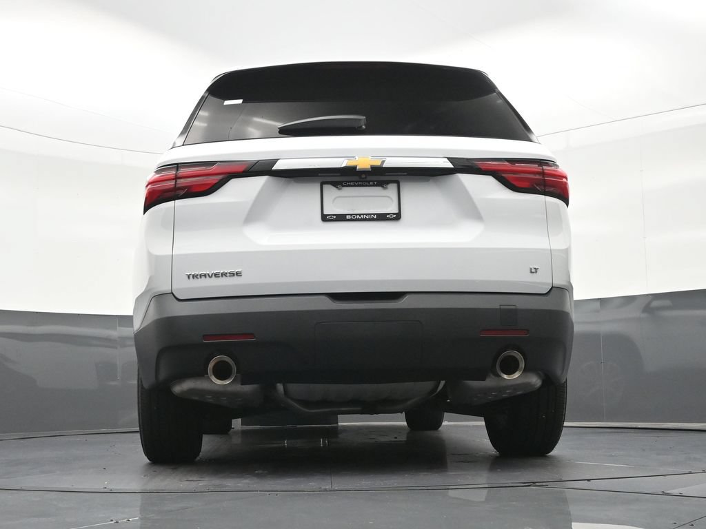 Used 2023 Chevrolet Traverse LT FWD image 27