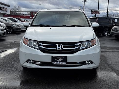 Used 2015 Honda Odyssey Touring image 2