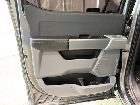 Used 2021 Ford F150 XLT image 21