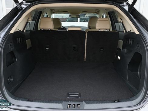 Used 2019 Ford Edge SEL w/ Equipment Group 201A image 17