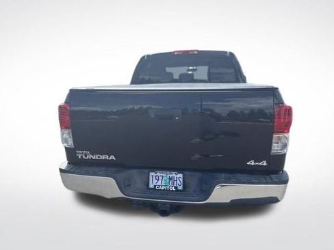 Used 2012 Toyota Tundra 4x4 CrewMax w/ TRD Off-Road Pkg image 10