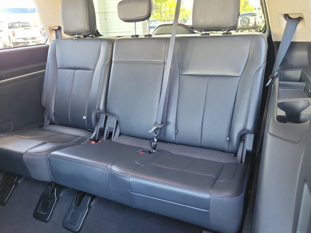 Used 2024 Ford Expedition XLT RWD image 15