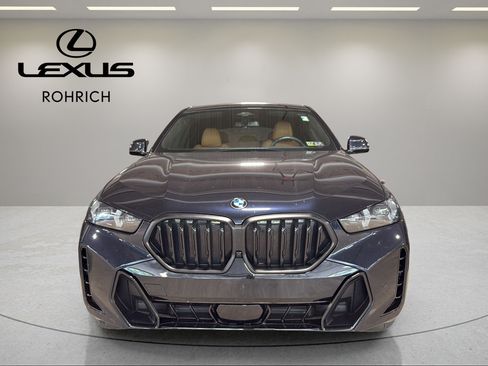 Used 2026 BMW X6 xDrive40i w/ Premium Package AWD/4WD image 2