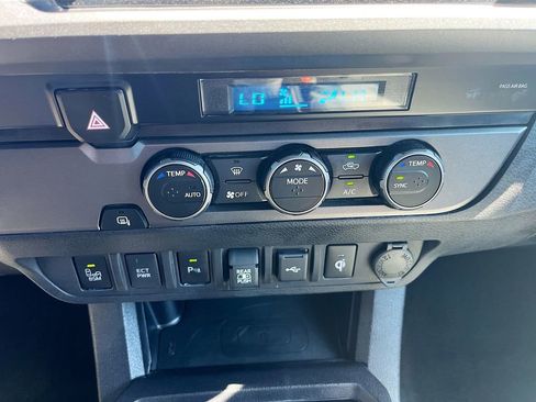 Used 2023 Toyota Tacoma TRD Sport w/ Technology Package RWD image 15