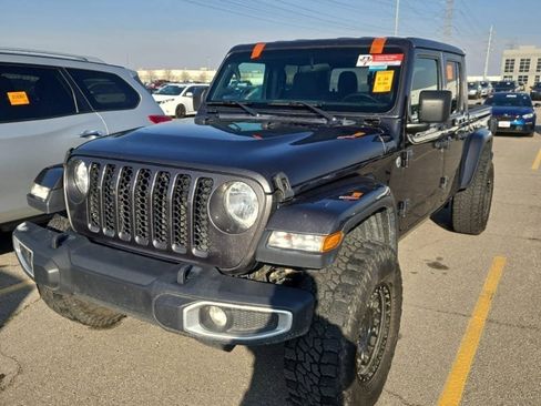 Used 2021 Jeep Gladiator Sport image 1