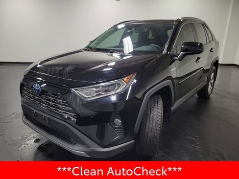 Used 2021 Toyota RAV4 Limited w/ Limited Grade Weather Package AWD/4WD image 4