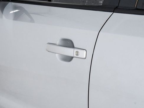 Used 2017 Kia Soul + image 33