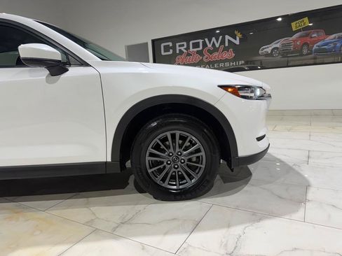Used 2019 MAZDA CX-5 Touring FWD image 6