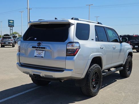 Used 2023 Toyota 4Runner SR5 image 3