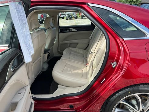 Used 2019 Lincoln MKZ Reserve w/ Reserve Plus Package FWD image 17