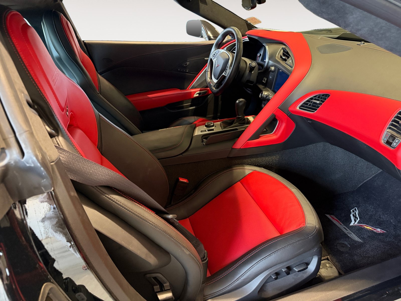 Used 2016 Chevrolet Corvette Z06 w/ 3LZ Preferred Equipment Group RWD image 15
