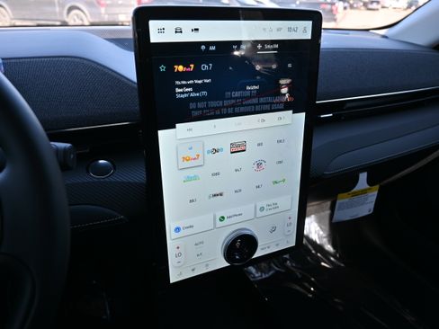 New 2025 Ford Mustang Mach-E Premium image 24