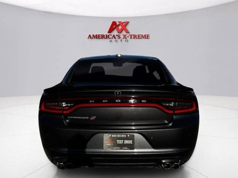 Used 2018 Dodge Charger GT AWD/4WD image 5