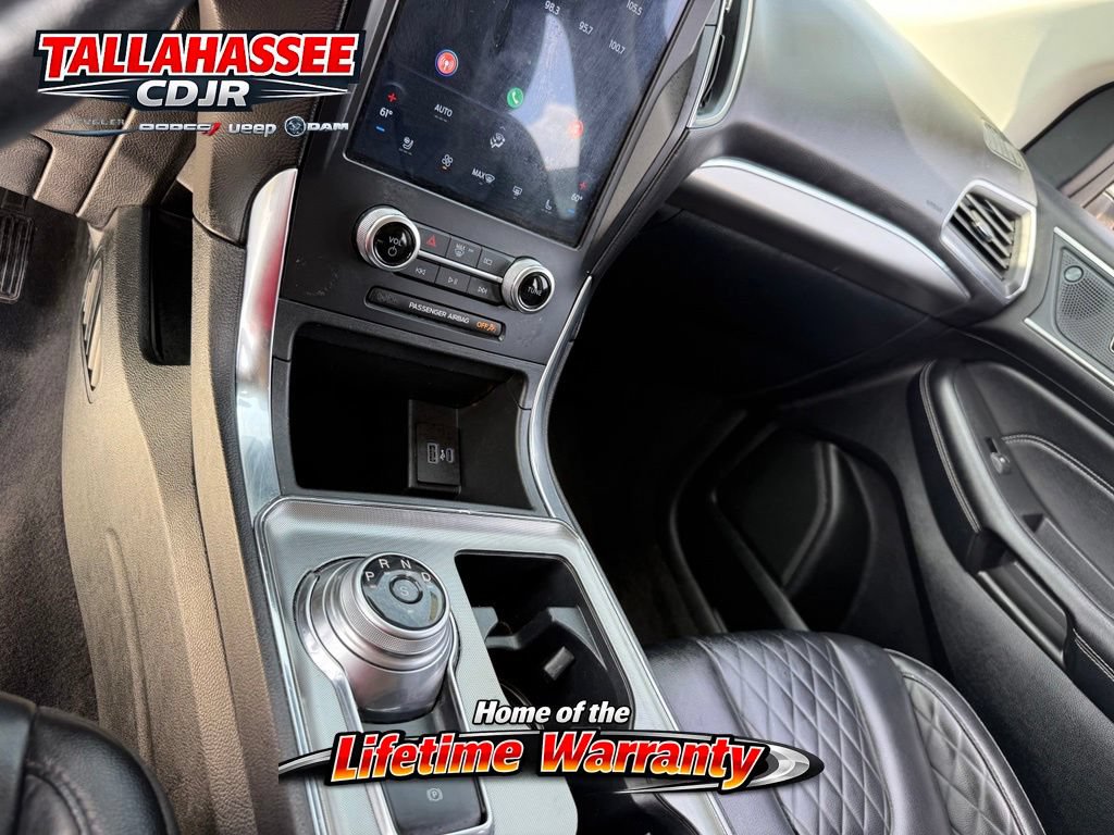 Used 2024 Ford Edge Titanium AWD/4WD image 32