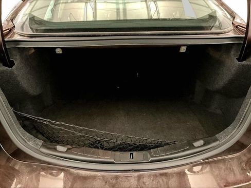 Used 2019 Ford Fusion SE FWD image 33